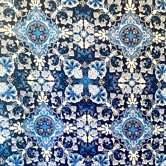 Racer back knee length blue pattern summer dress - Picture 2 of 3